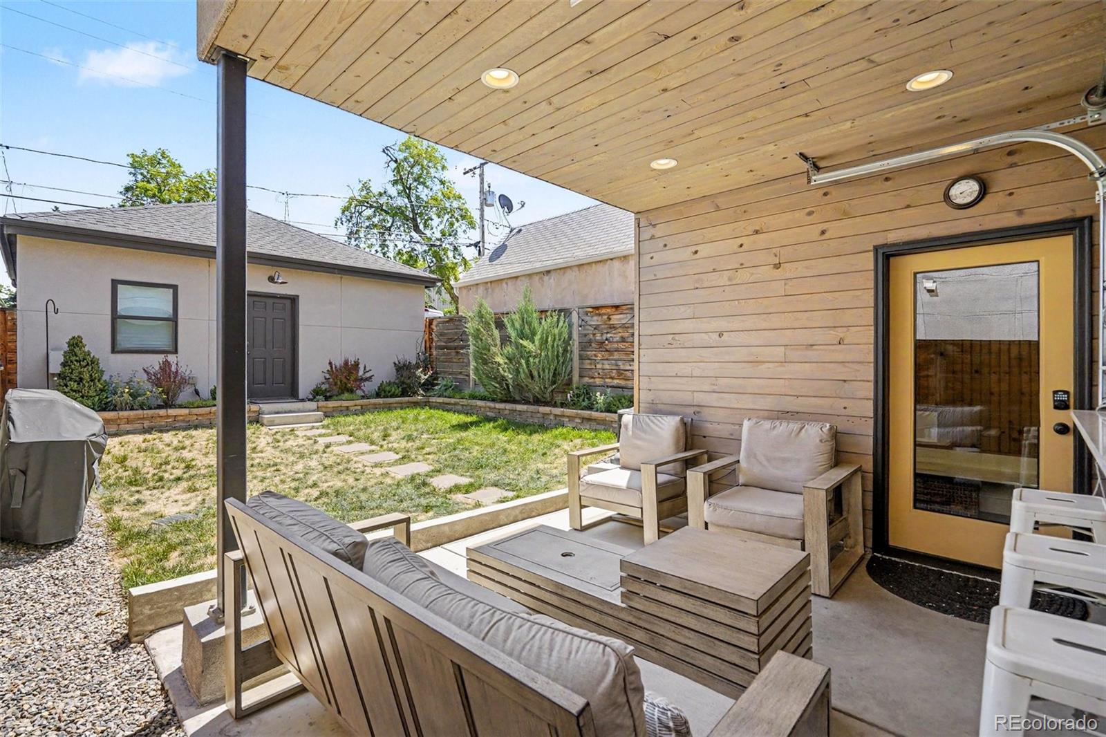MLS Image #39 for 2538 n clarkson street,denver, Colorado