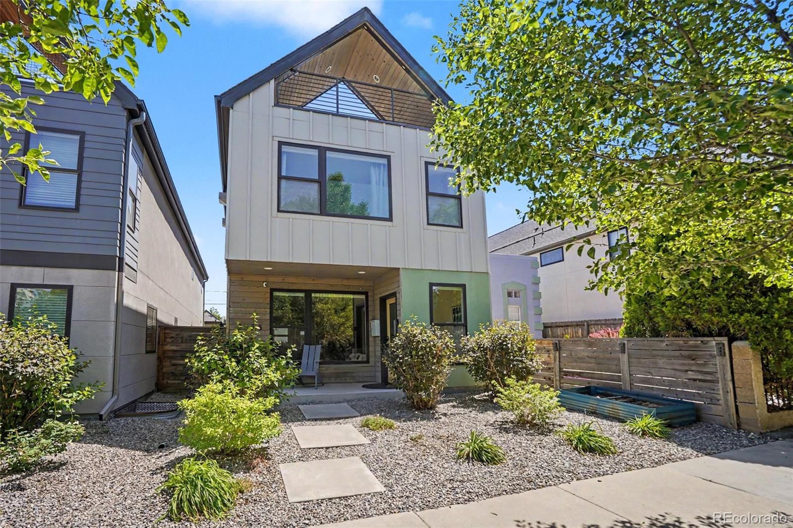MLS Image #4 for 2538 n clarkson street,denver, Colorado