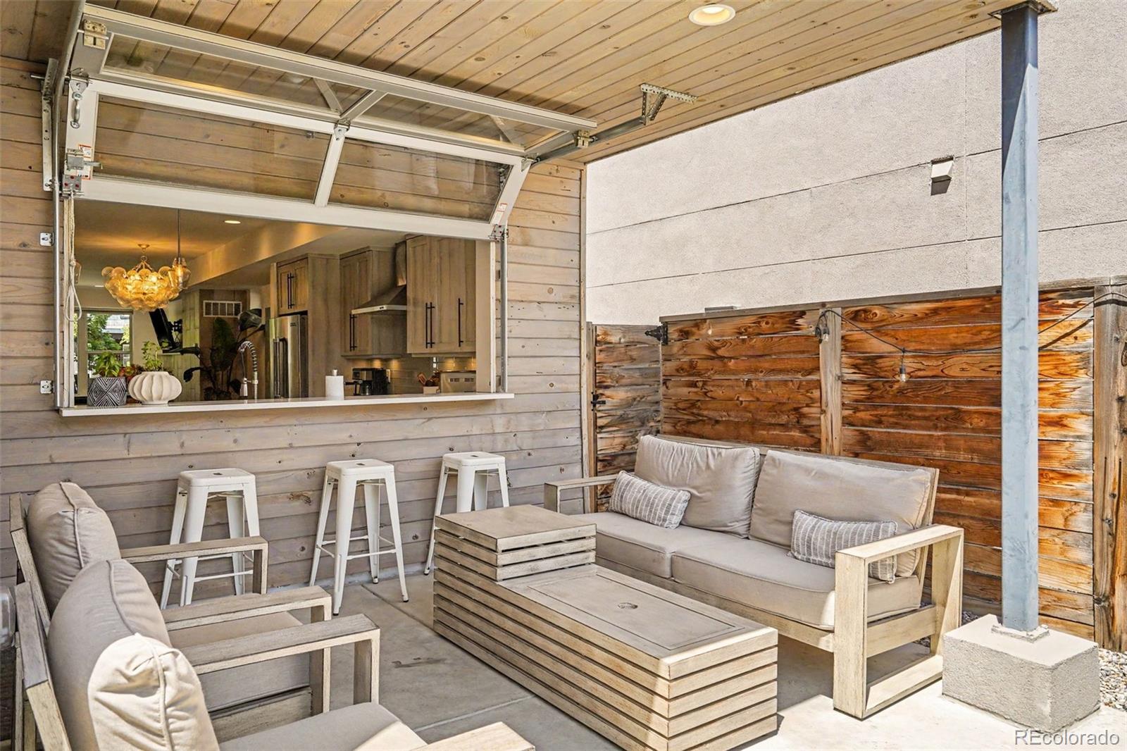 MLS Image #41 for 2538 n clarkson street,denver, Colorado