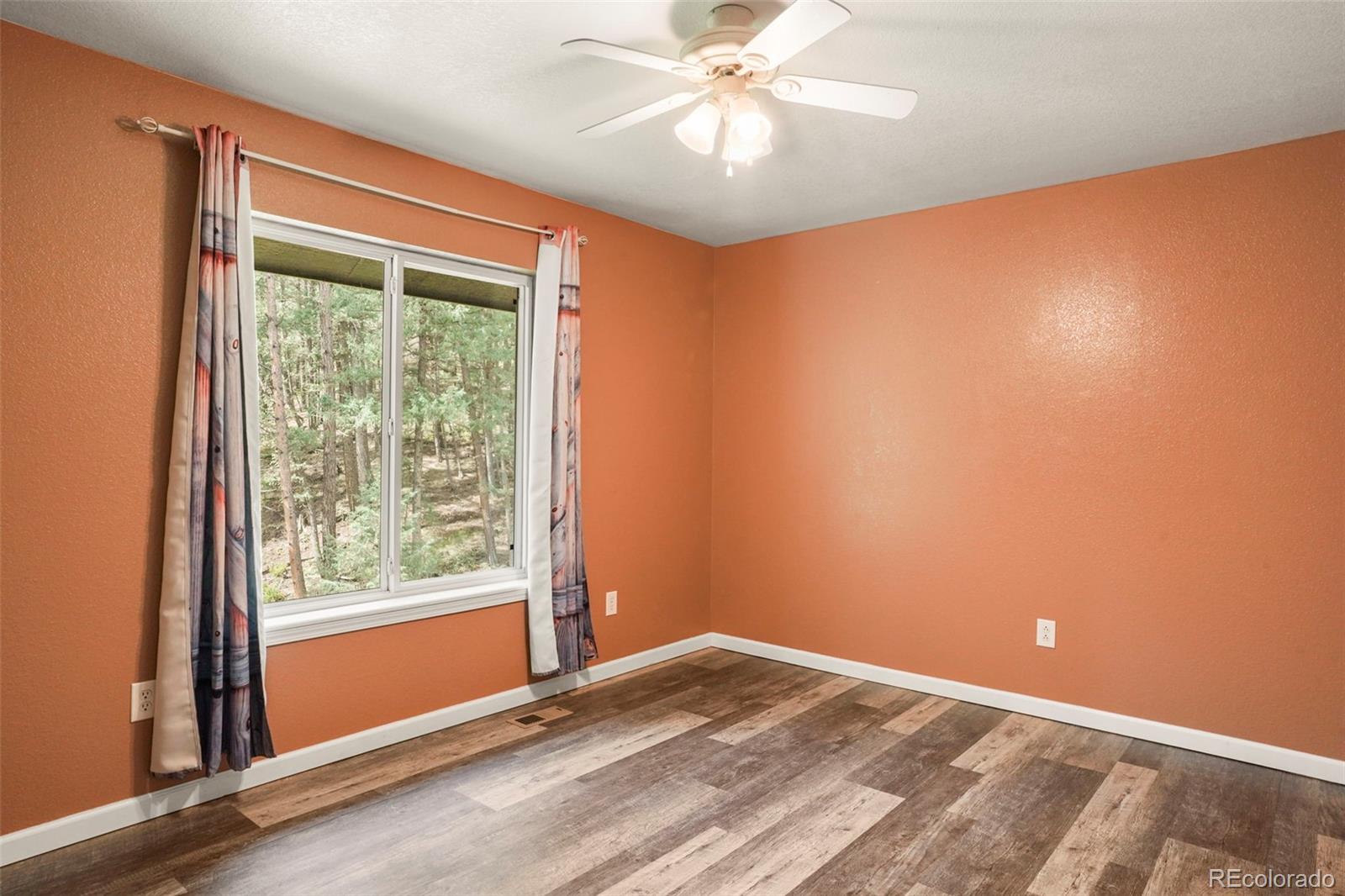 MLS Image #14 for 1424  high drive,sedalia, Colorado
