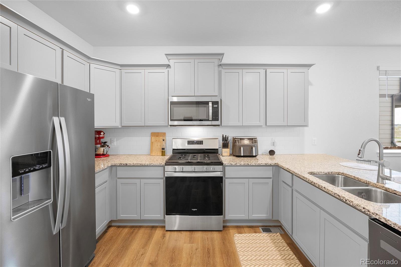 MLS Image #10 for 28274 e 8th place,watkins, Colorado