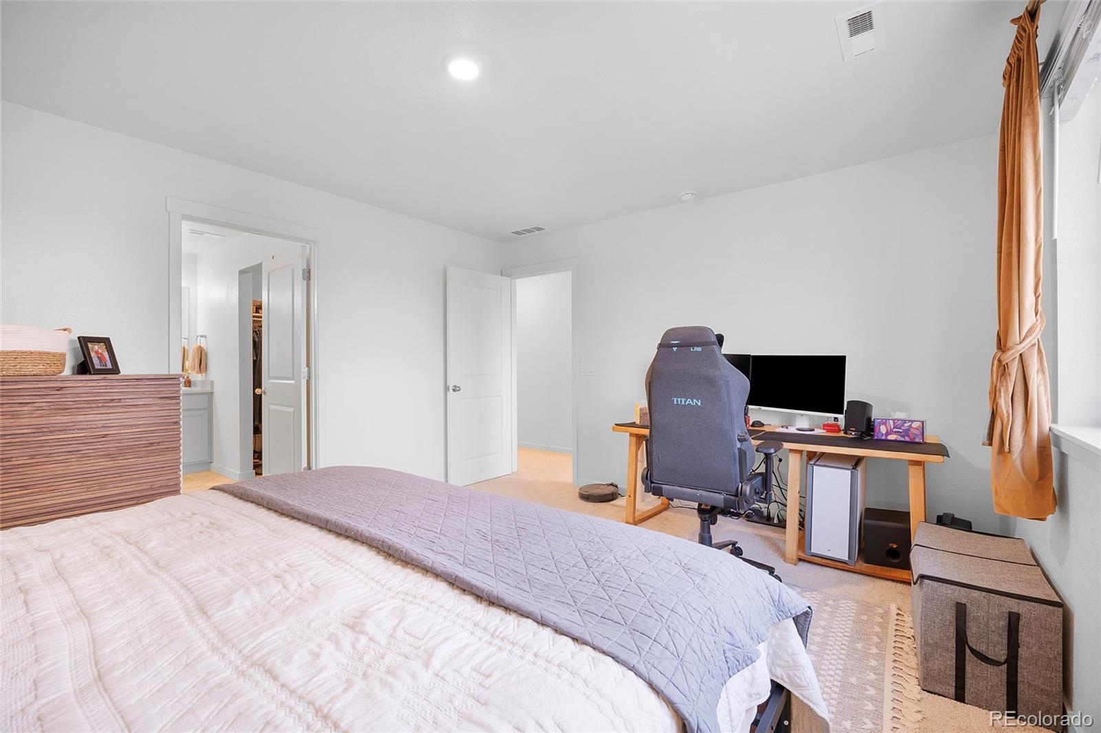 MLS Image #18 for 28274 e 8th place,watkins, Colorado