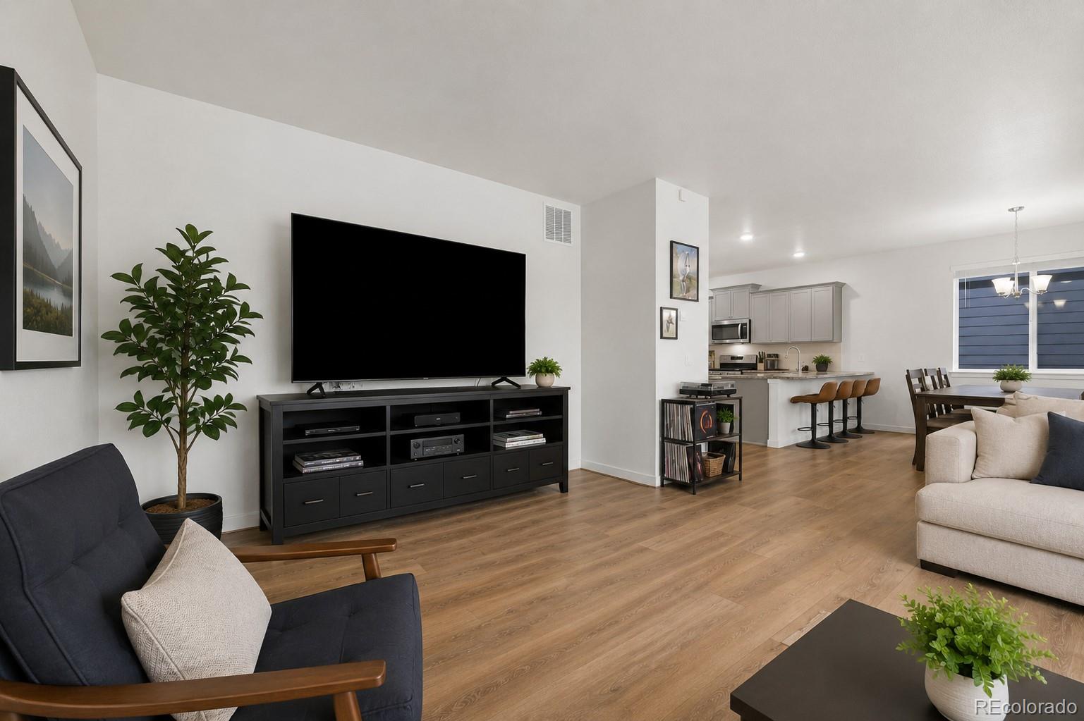 MLS Image #6 for 28274 e 8th place,watkins, Colorado