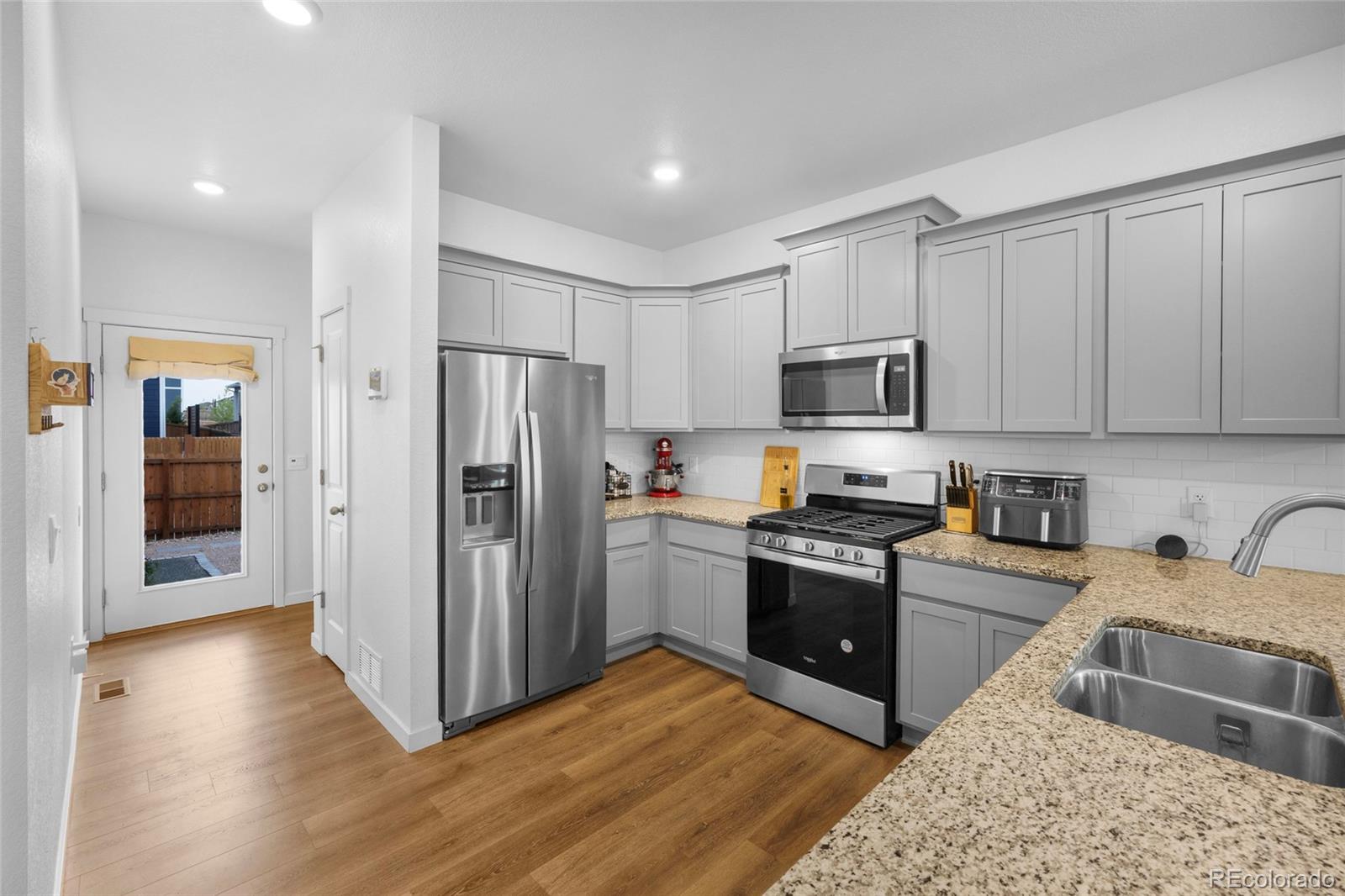 MLS Image #9 for 28274 e 8th place,watkins, Colorado