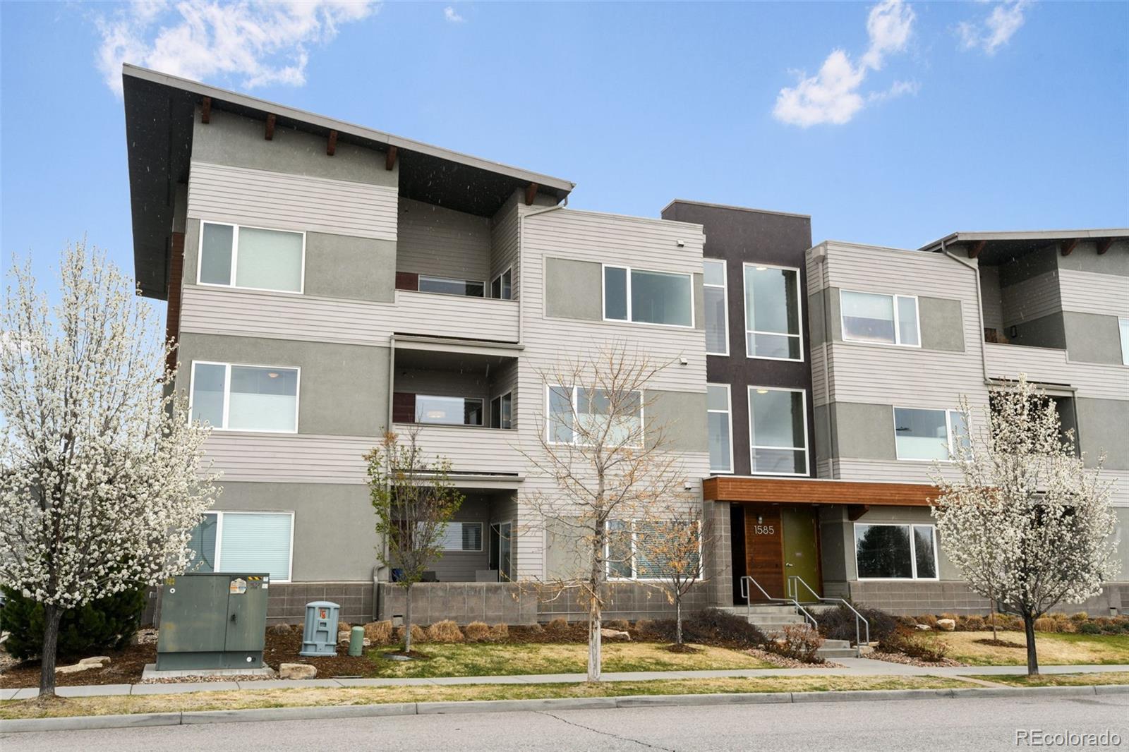 MLS Image #0 for 1585  hecla way,louisville, Colorado
