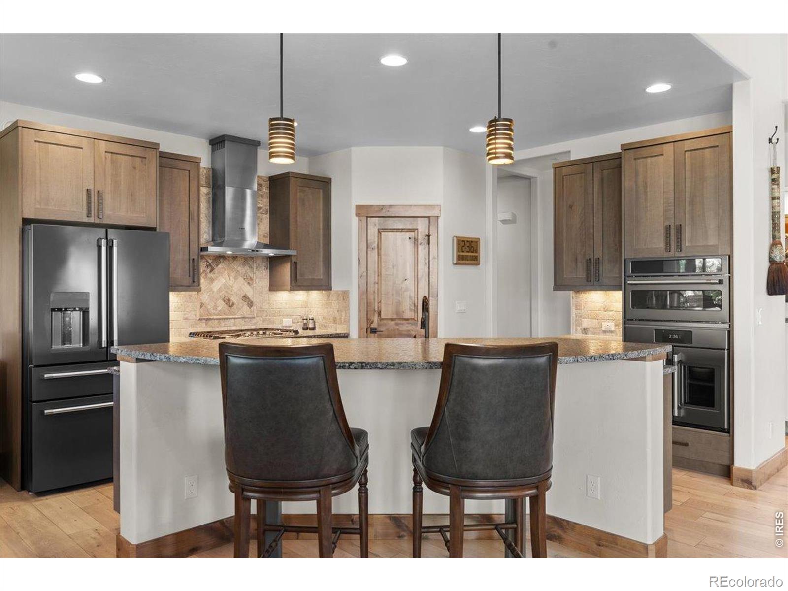 MLS Image #19 for 1336  paramount drive,berthoud, Colorado