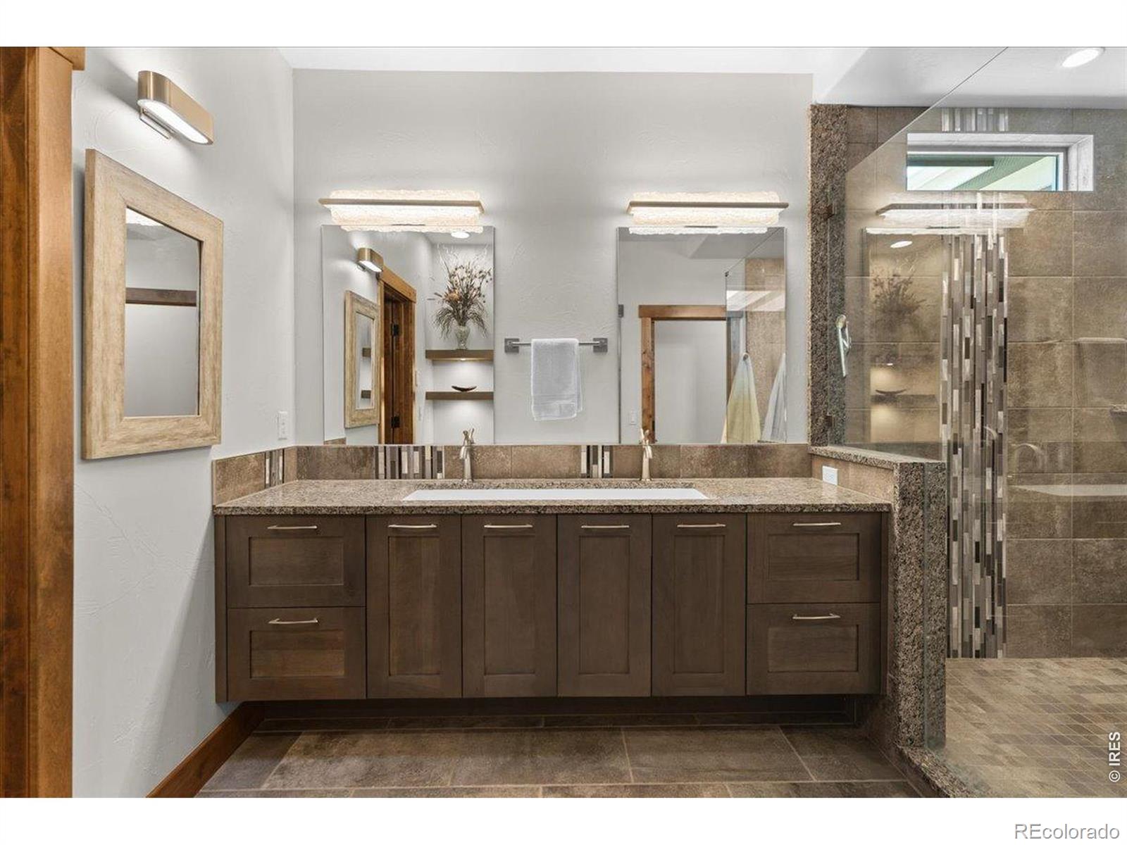 MLS Image #29 for 1336  paramount drive,berthoud, Colorado