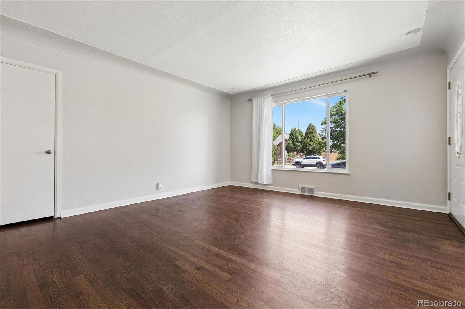 MLS Image #11 for 1335  wolff street,denver, Colorado
