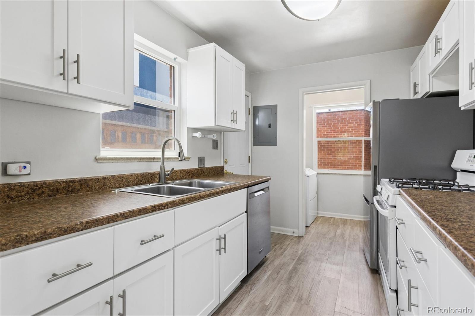 MLS Image #7 for 1335  wolff street,denver, Colorado