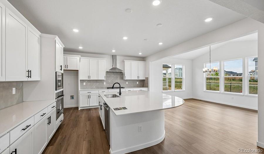 MLS Image #10 for 3862 n hayleyville street,aurora, Colorado
