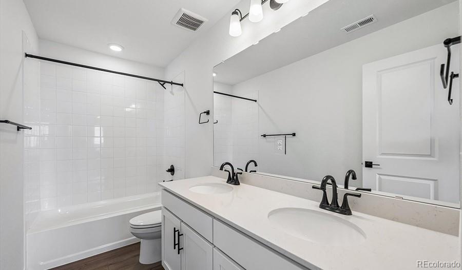 MLS Image #16 for 3862 n hayleyville street,aurora, Colorado