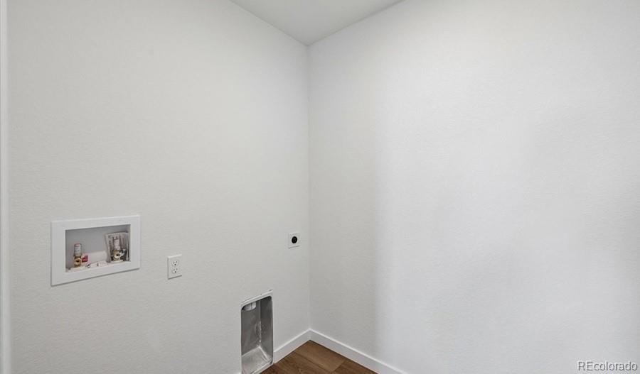 MLS Image #17 for 3862 n hayleyville street,aurora, Colorado