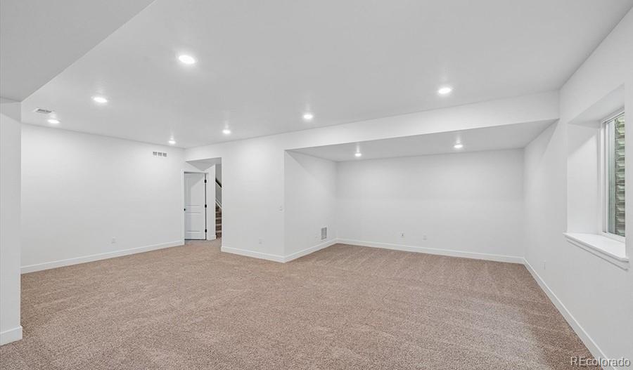 MLS Image #22 for 3862 n hayleyville street,aurora, Colorado