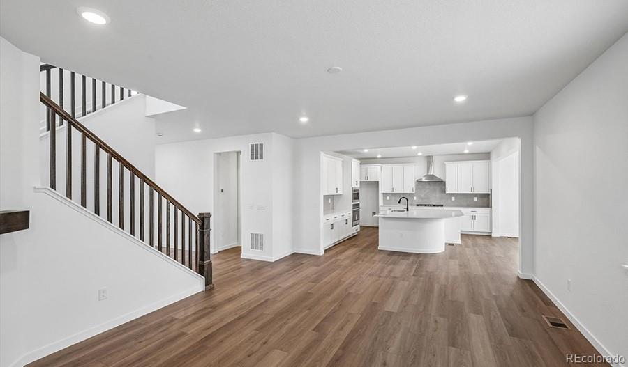 MLS Image #9 for 3862 n hayleyville street,aurora, Colorado