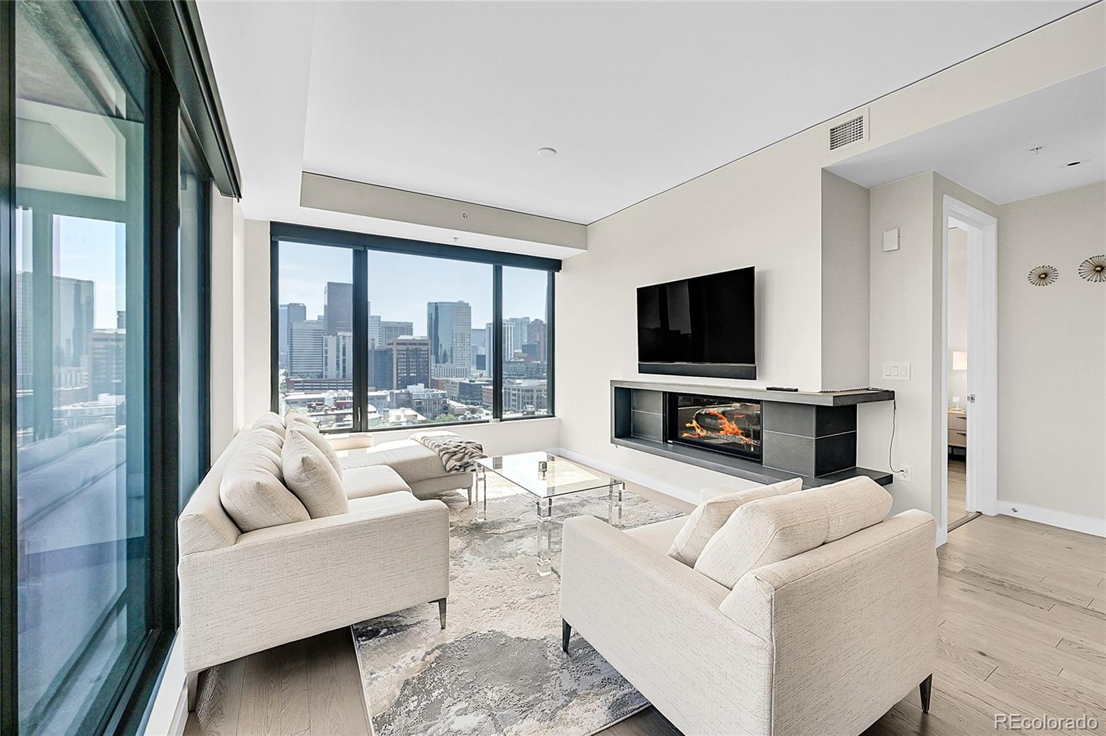 MLS Image #10 for 1750  wewatta street 1640,denver, Colorado