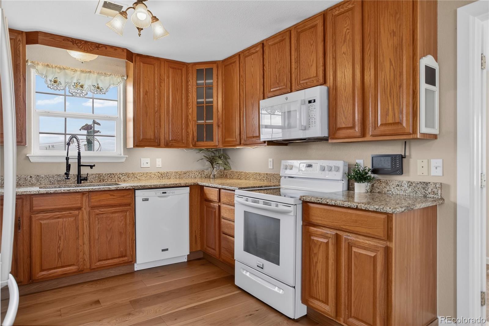 MLS Image #12 for 45634  sun country drive,elizabeth, Colorado