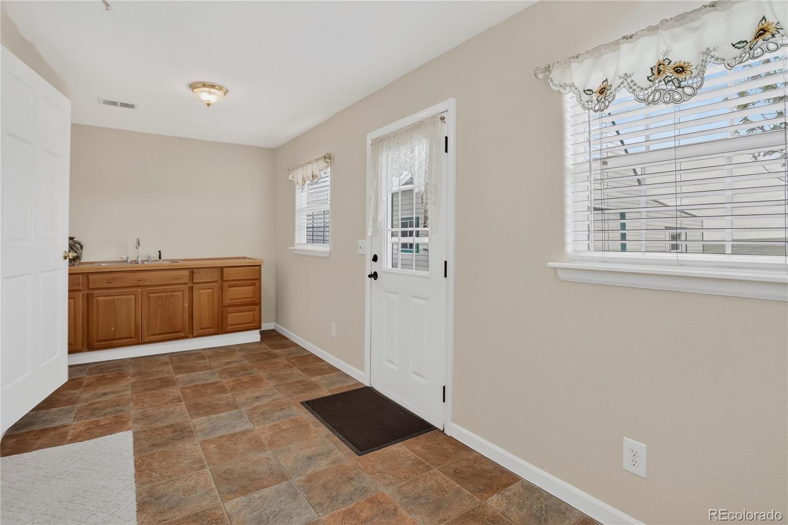 MLS Image #9 for 45634  sun country drive,elizabeth, Colorado
