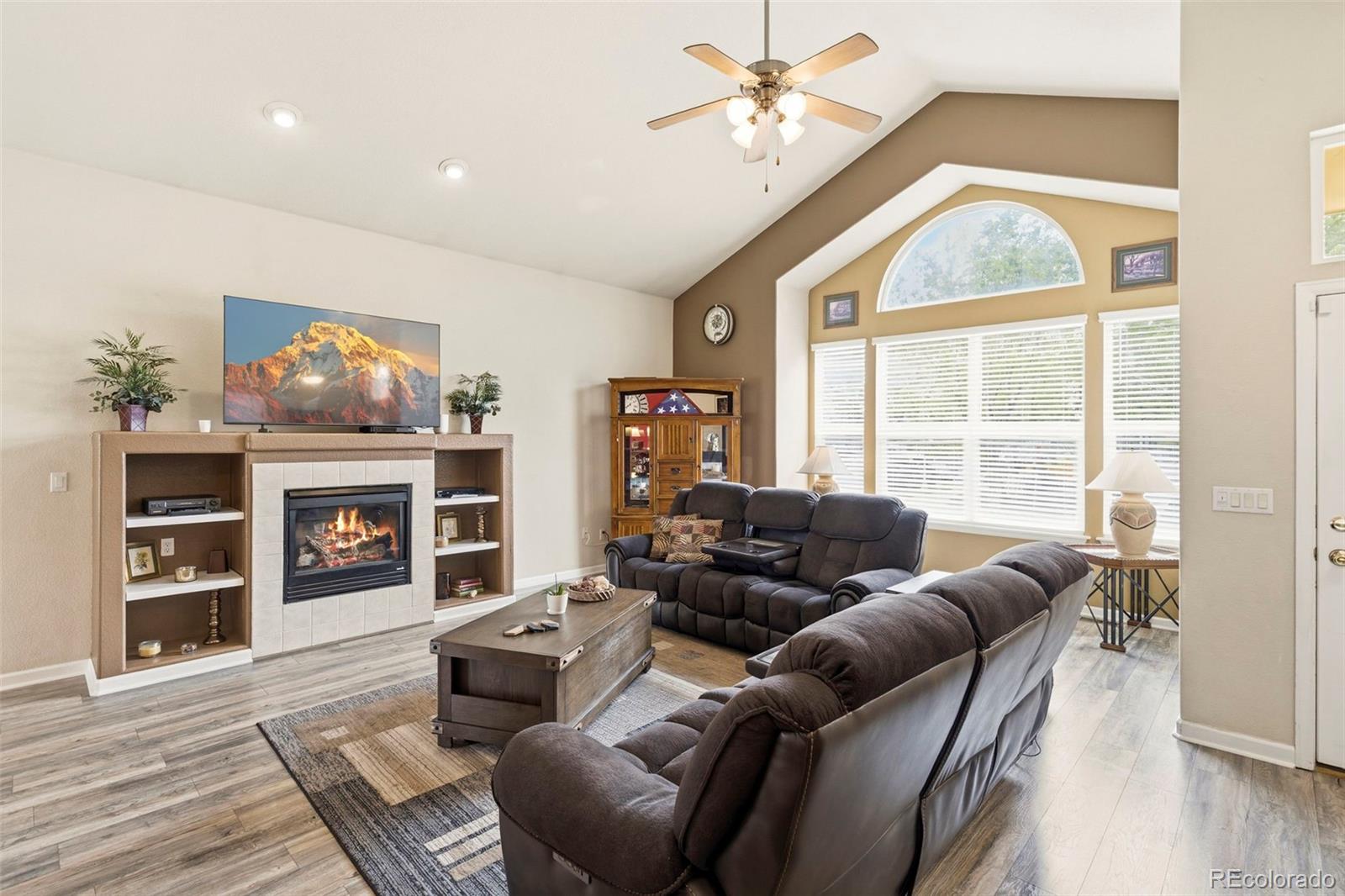 MLS Image #4 for 9999  jasper street,commerce city, Colorado