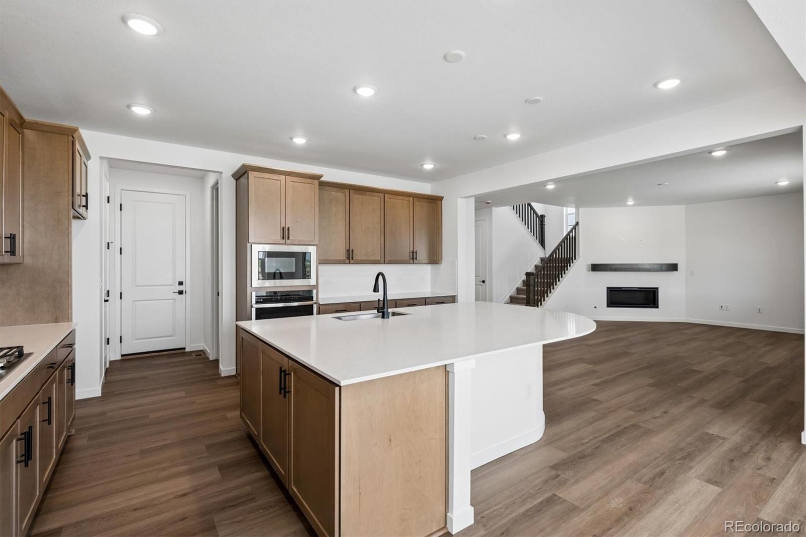 MLS Image #10 for 810  lawson drive,elizabeth, Colorado