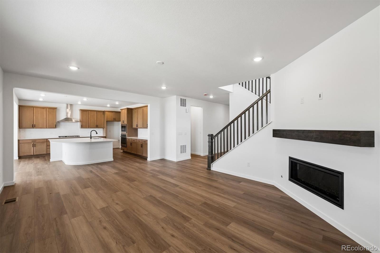 MLS Image #7 for 810  lawson drive,elizabeth, Colorado