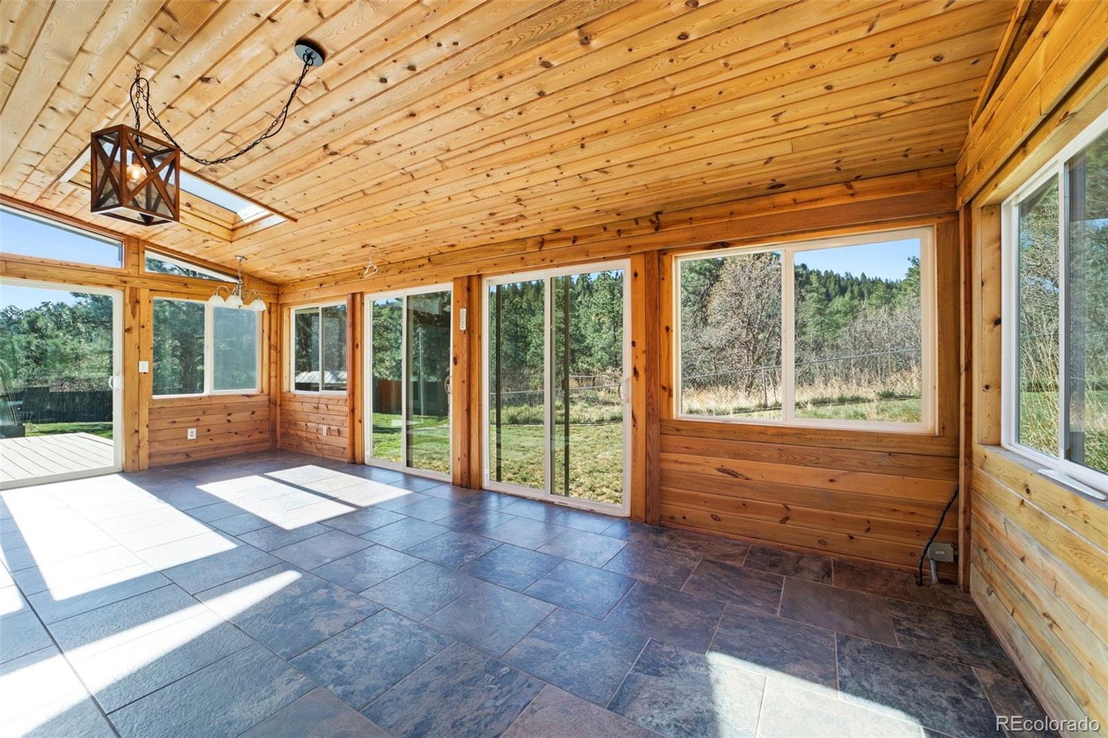 MLS Image #13 for 9028  cascade avenue,beulah, Colorado