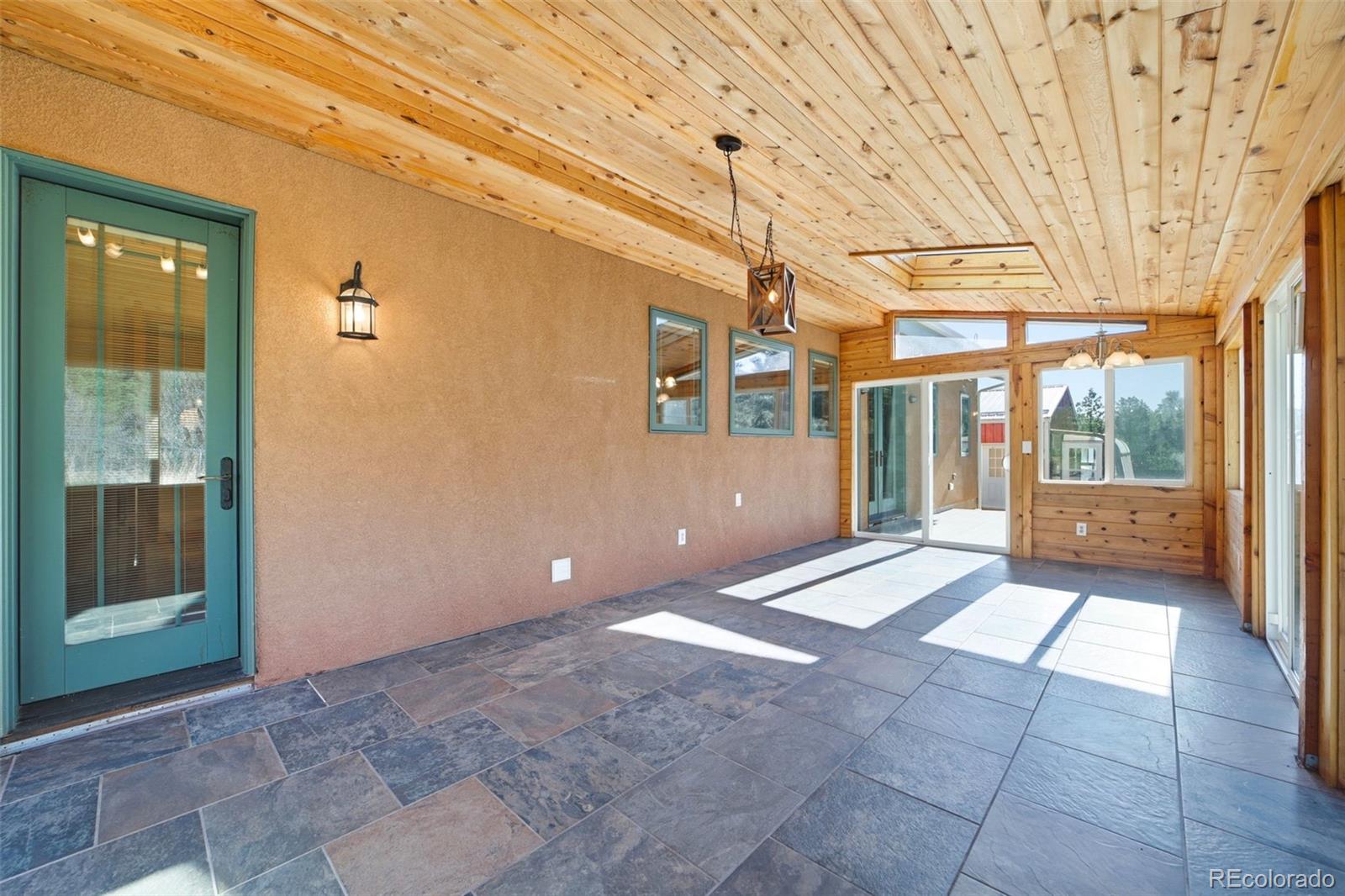 MLS Image #14 for 9028  cascade avenue,beulah, Colorado