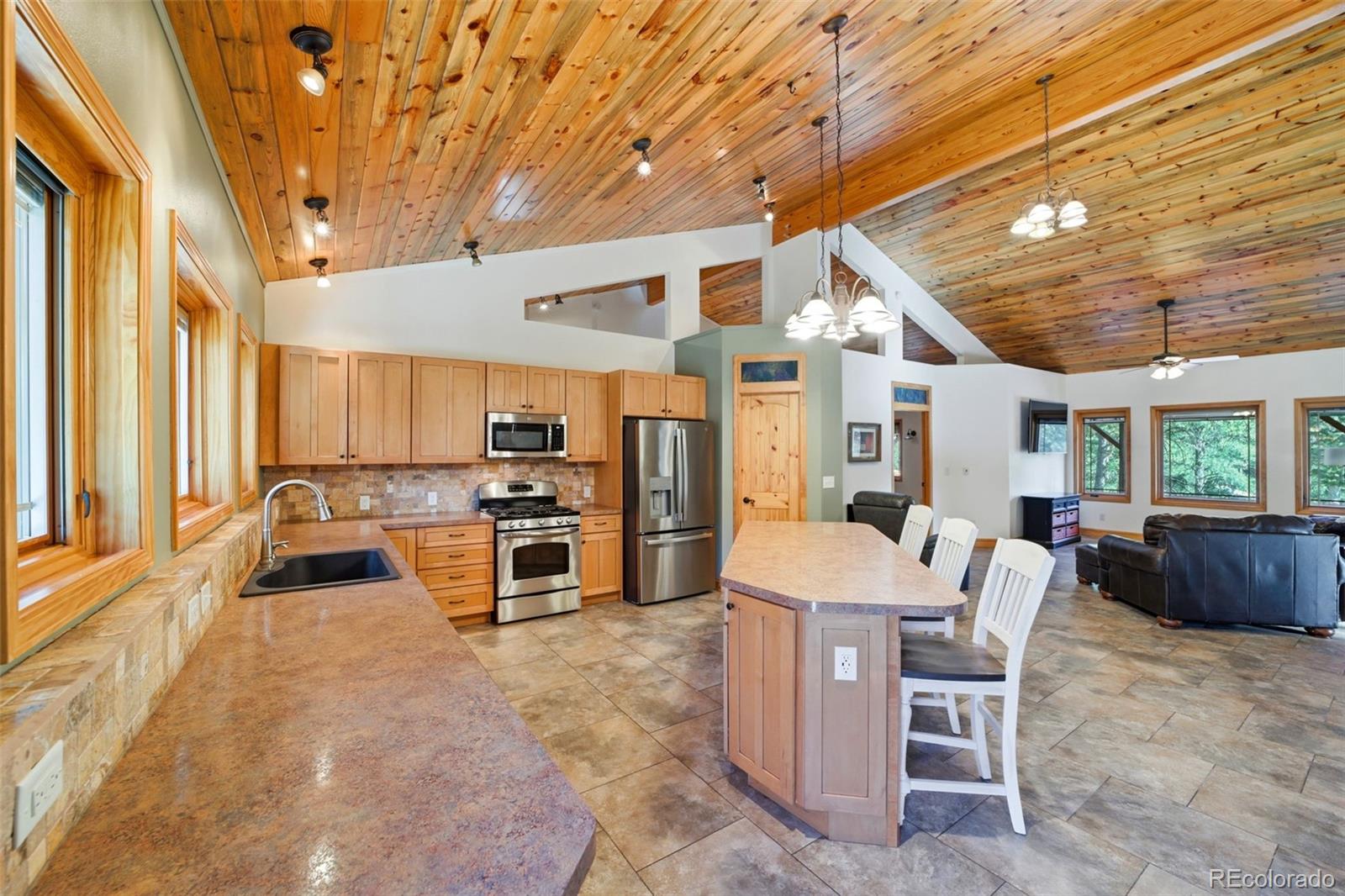 MLS Image #8 for 9028  cascade avenue,beulah, Colorado