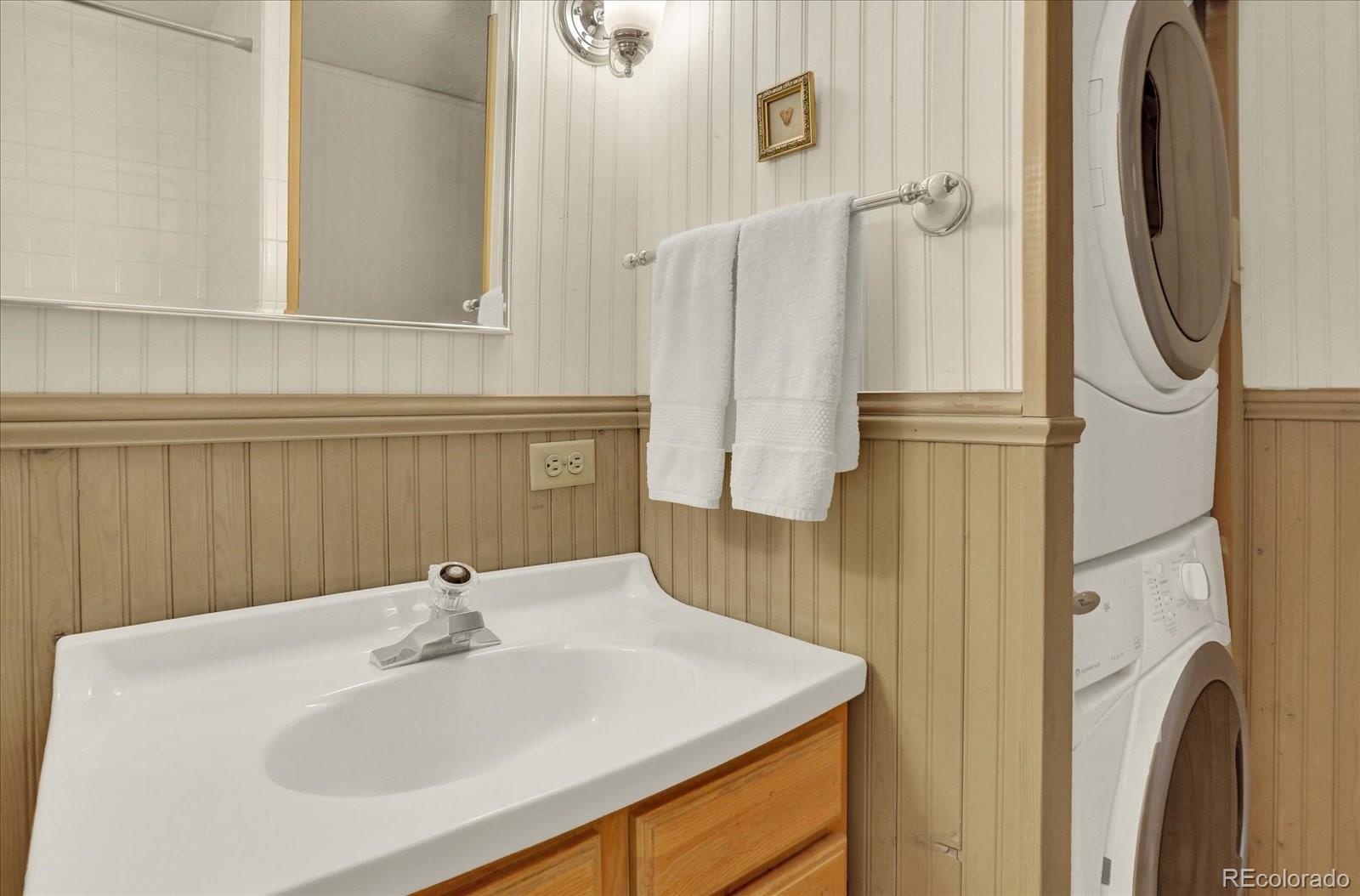 MLS Image #11 for 1449  glencoe street,denver, Colorado