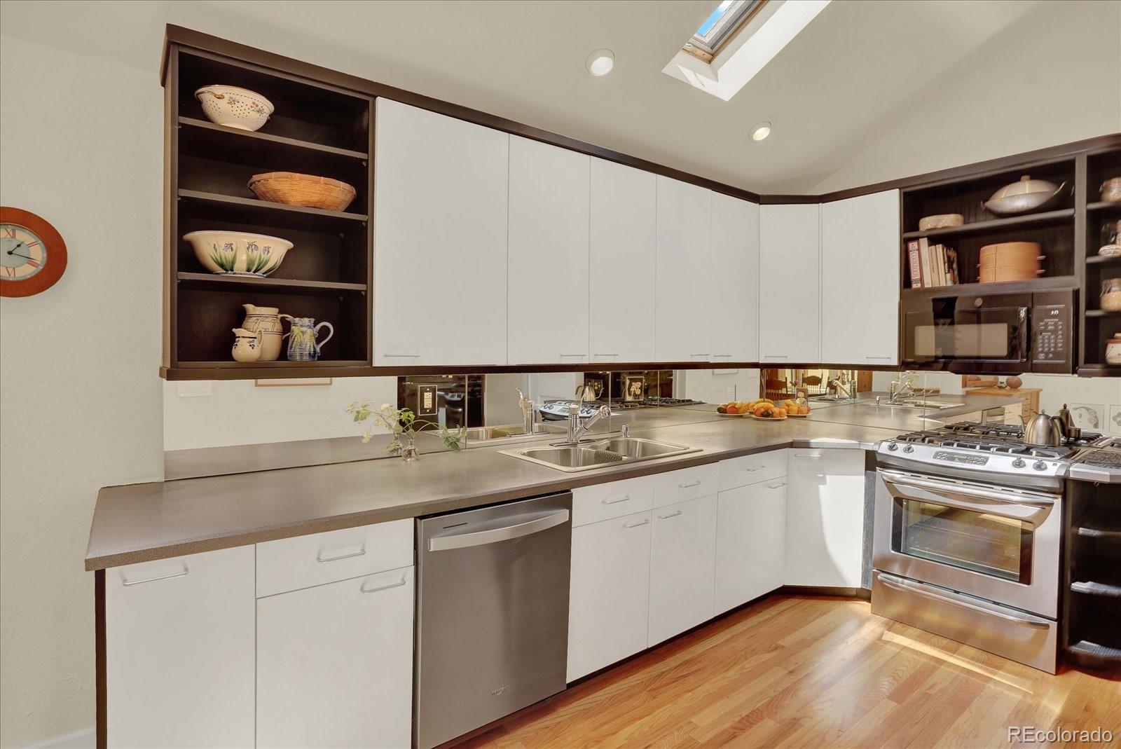 MLS Image #8 for 1449  glencoe street,denver, Colorado