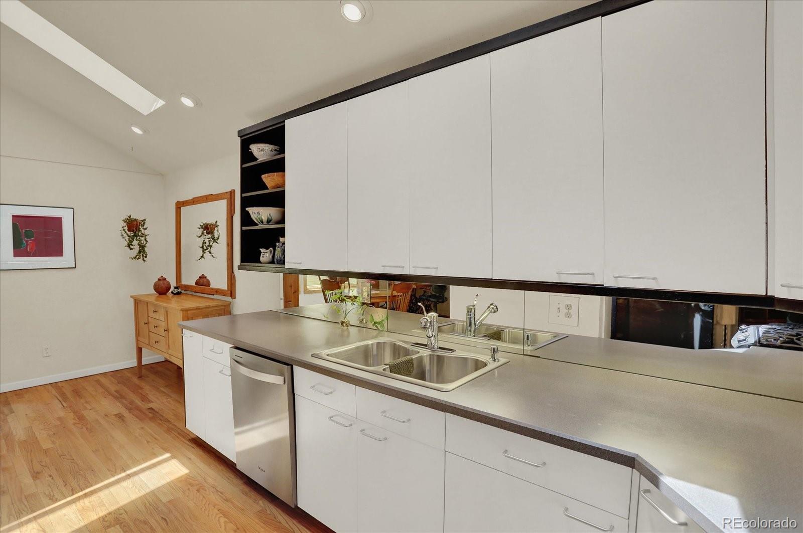 MLS Image #9 for 1449  glencoe street,denver, Colorado
