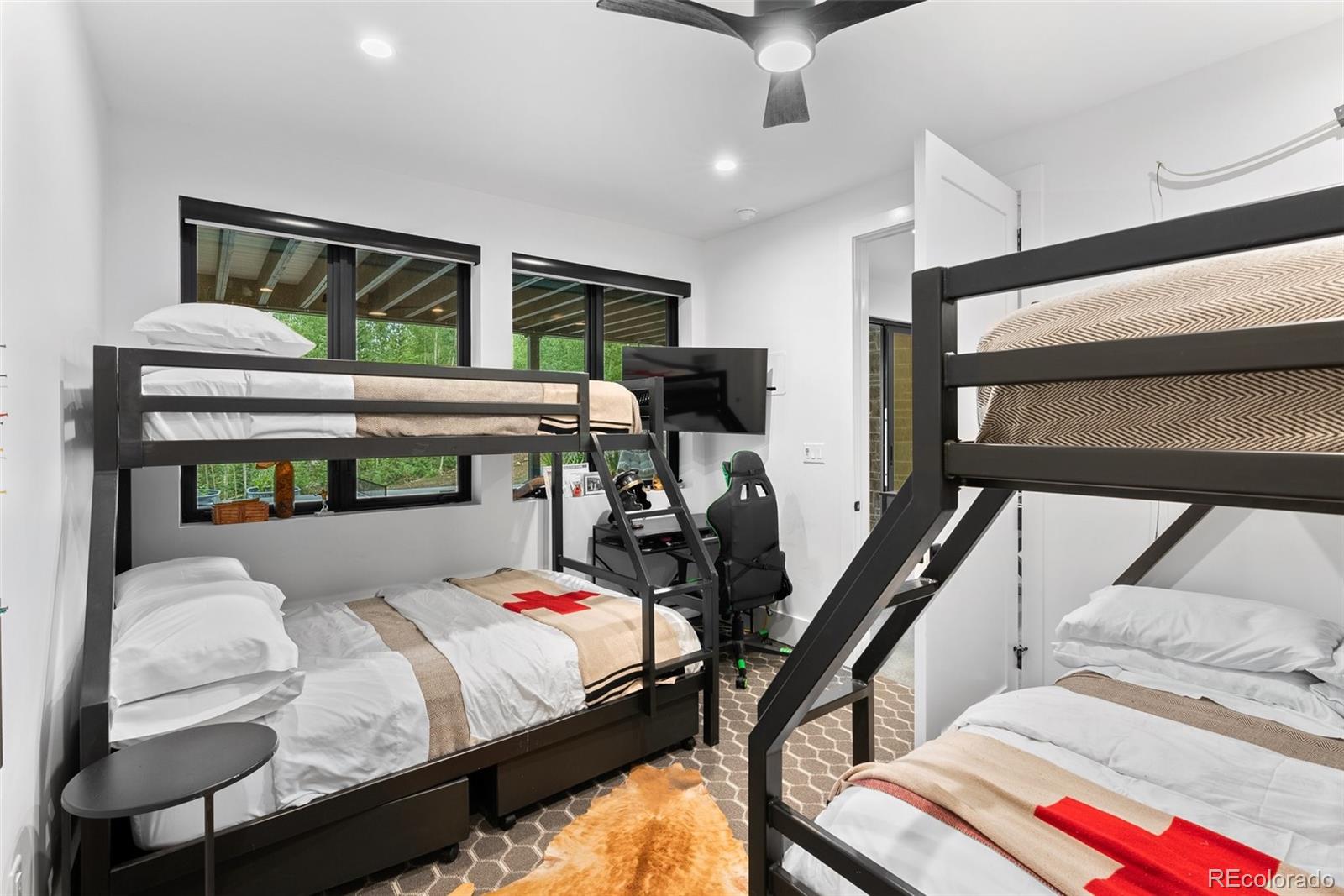 MLS Image #29 for 674  leland creek circle,winter park, Colorado