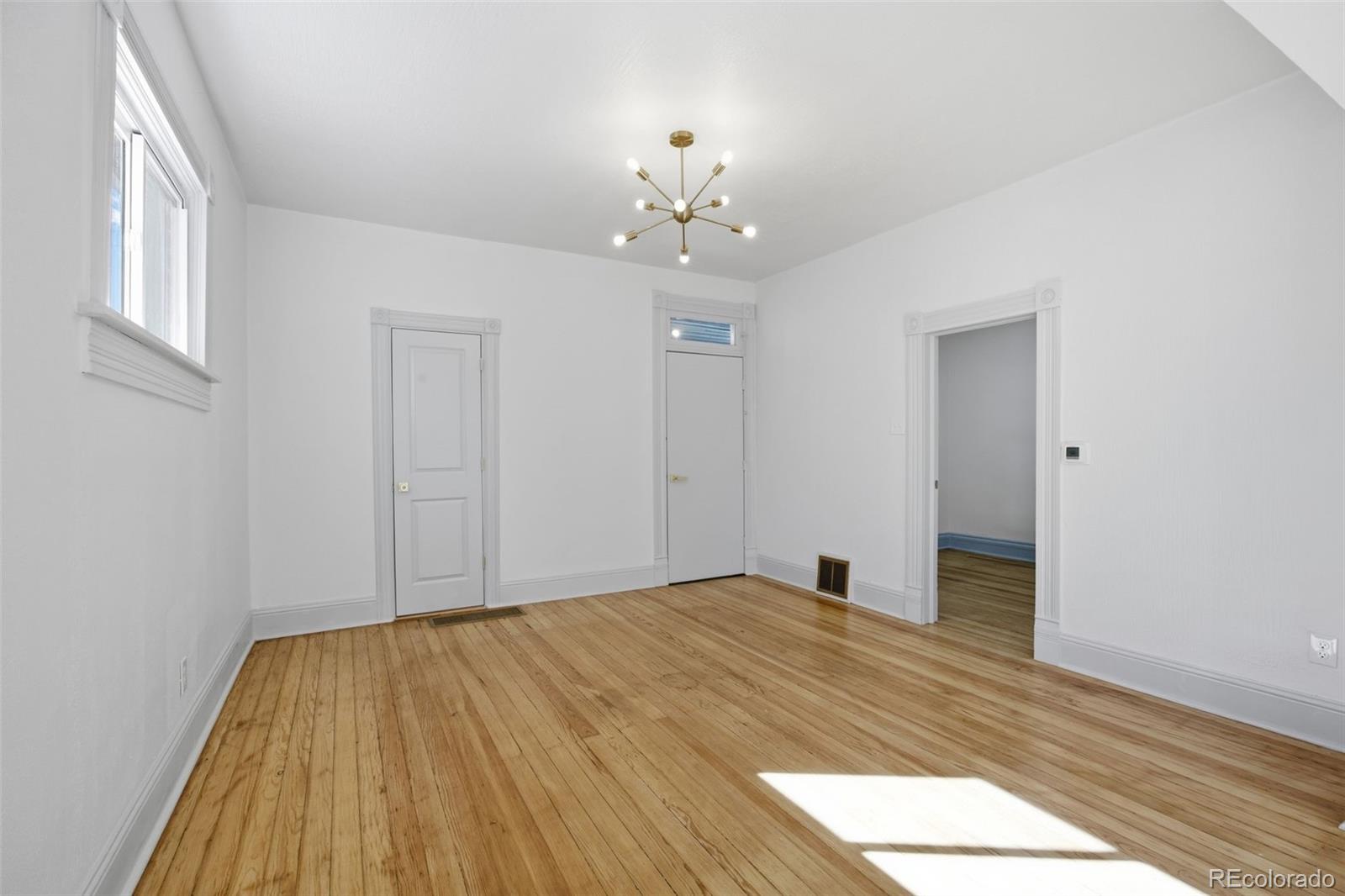 MLS Image #10 for 4442  fillmore street,denver, Colorado