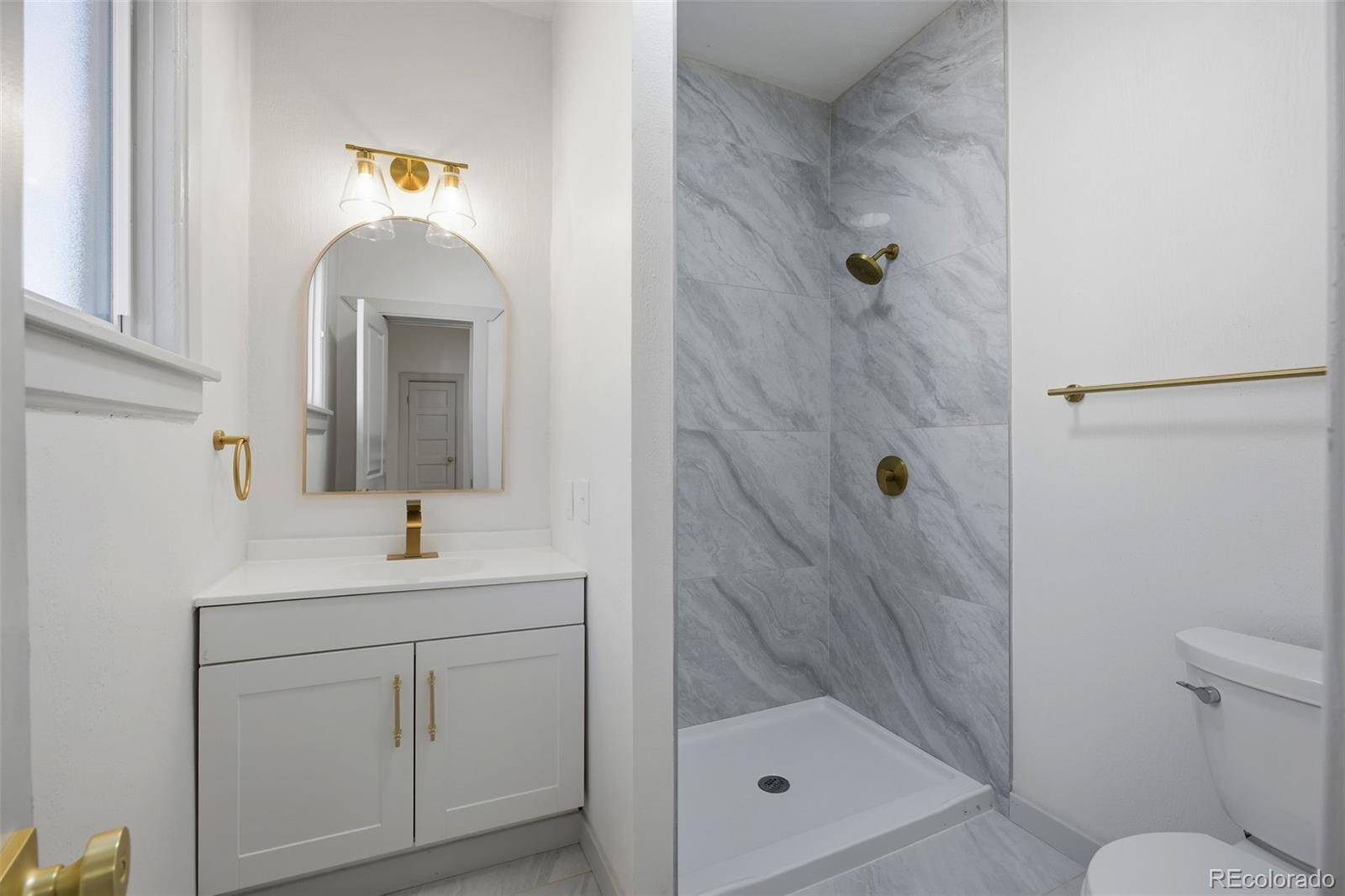 MLS Image #11 for 4442  fillmore street,denver, Colorado