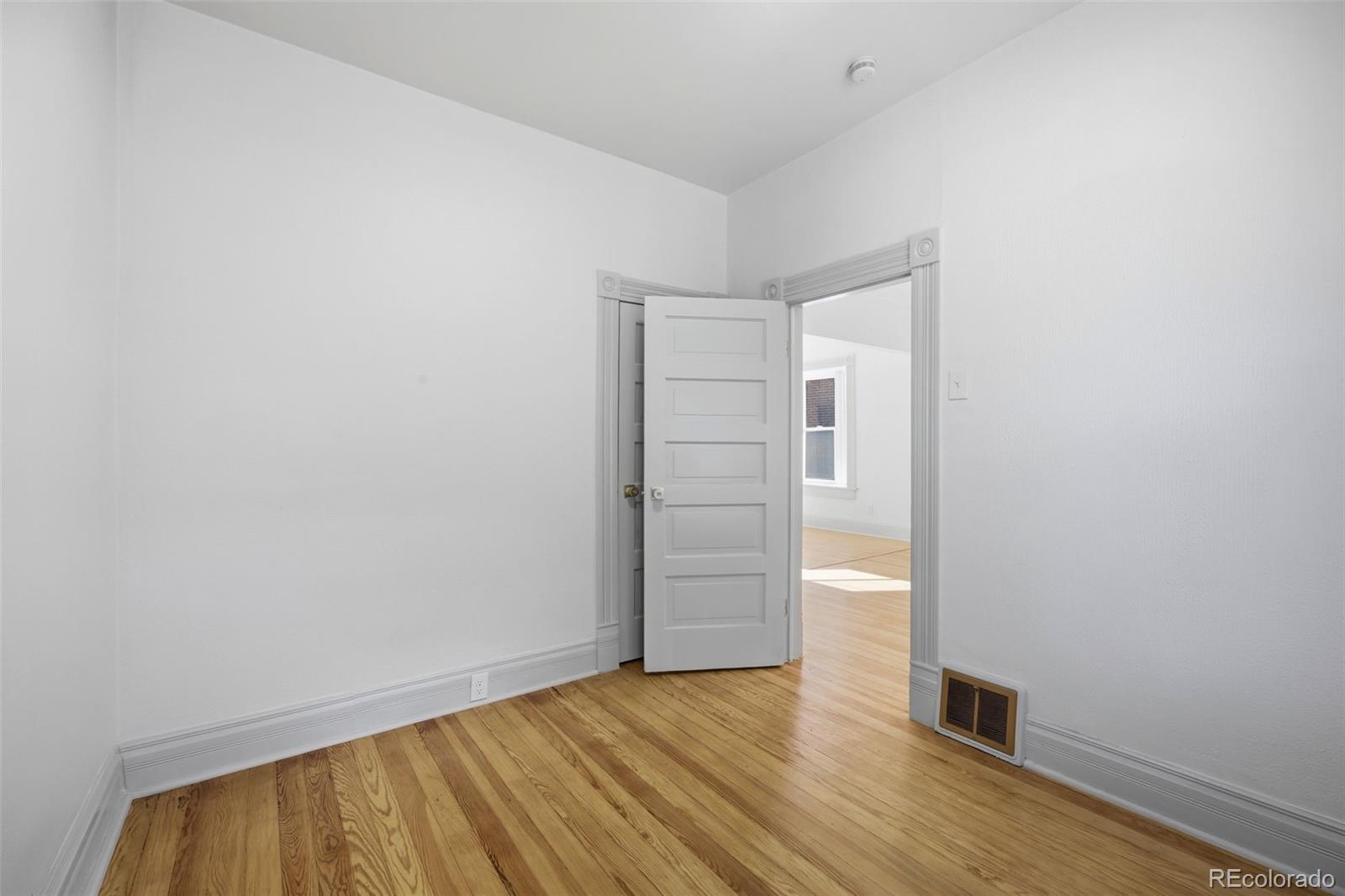 MLS Image #18 for 4442  fillmore street,denver, Colorado