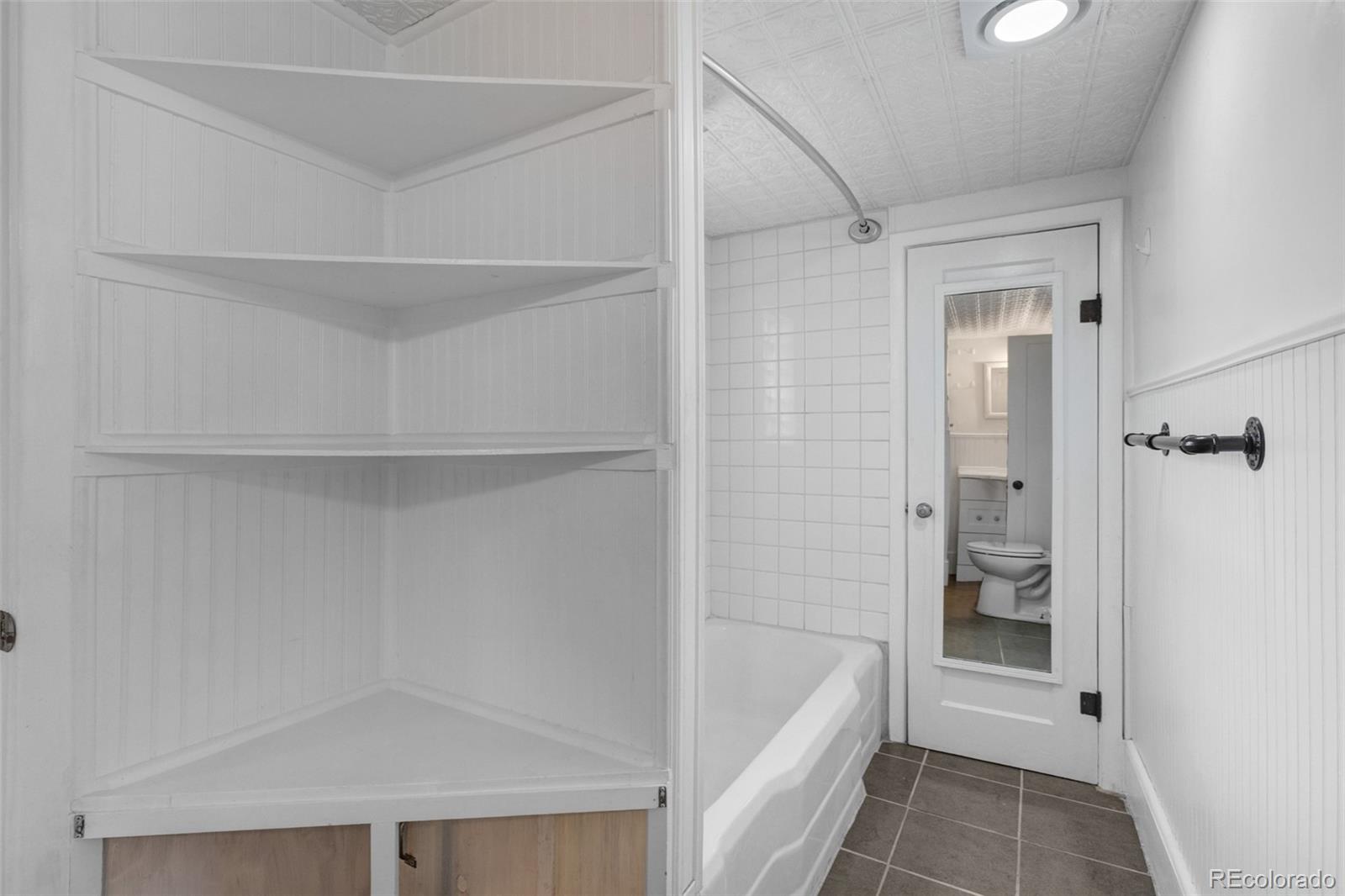 MLS Image #15 for 548 e third street,salida, Colorado