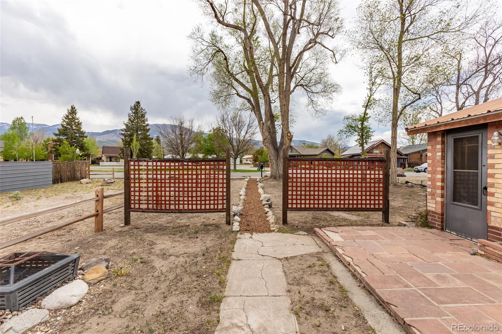 MLS Image #21 for 548 e third street,salida, Colorado