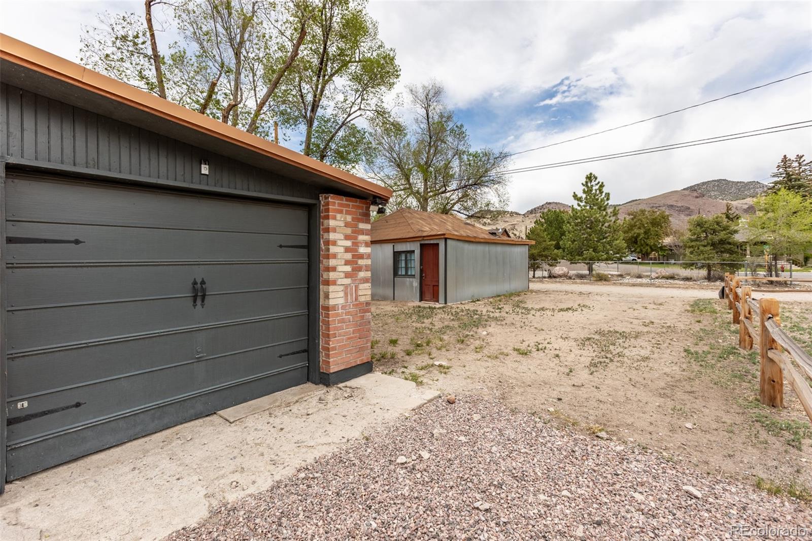 MLS Image #27 for 548 e third street,salida, Colorado