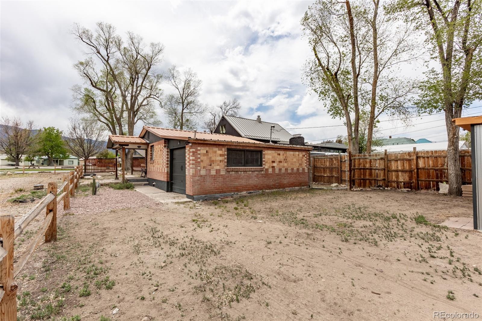 MLS Image #31 for 548 e third street,salida, Colorado