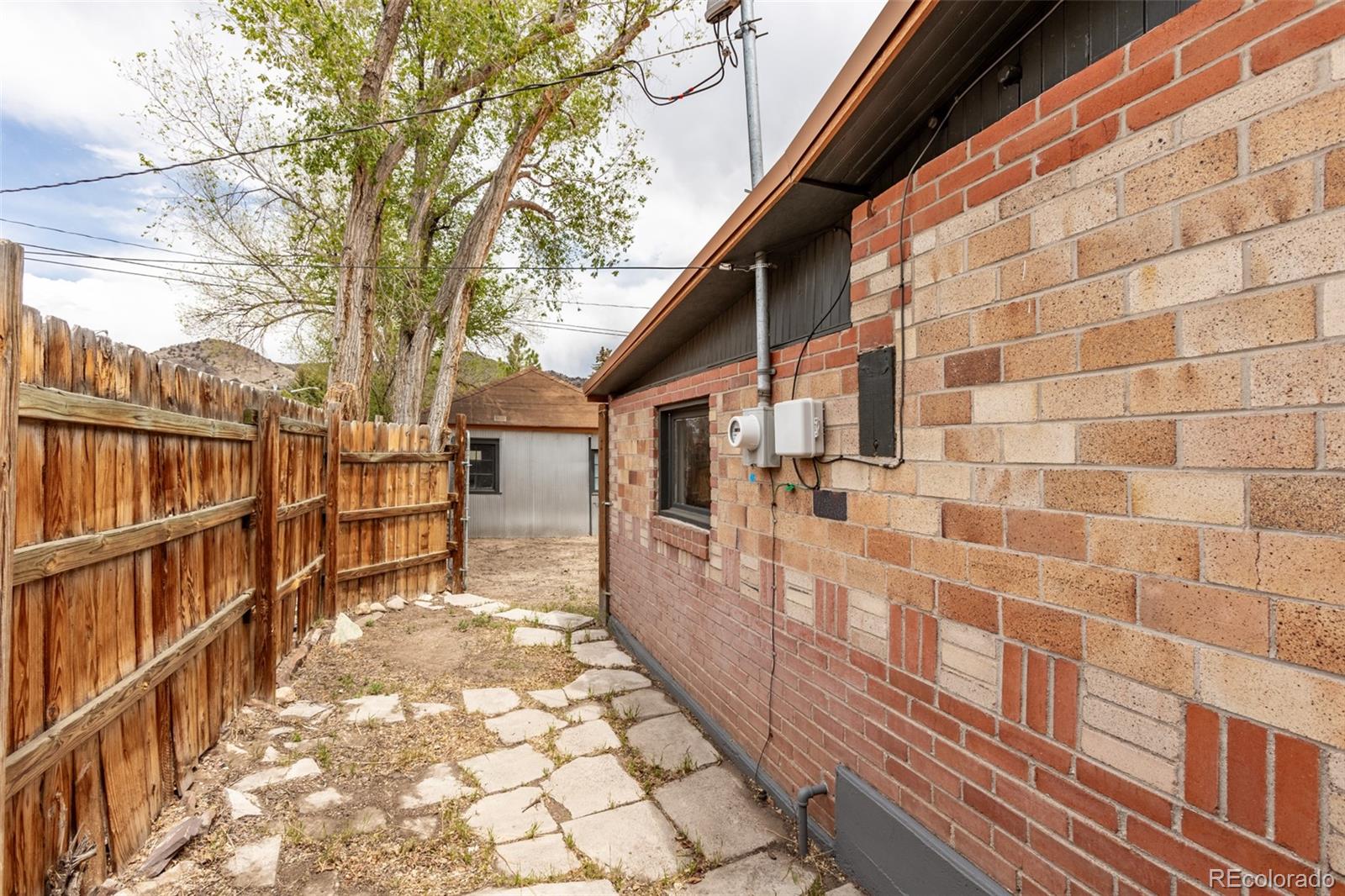 MLS Image #34 for 548 e third street,salida, Colorado
