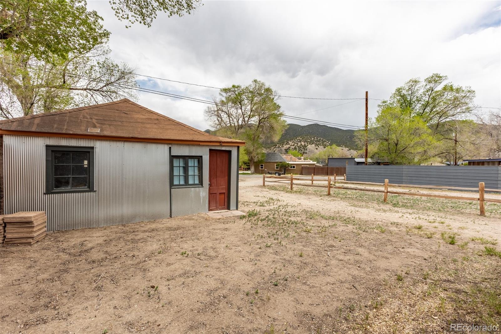 MLS Image #35 for 548 e third street,salida, Colorado