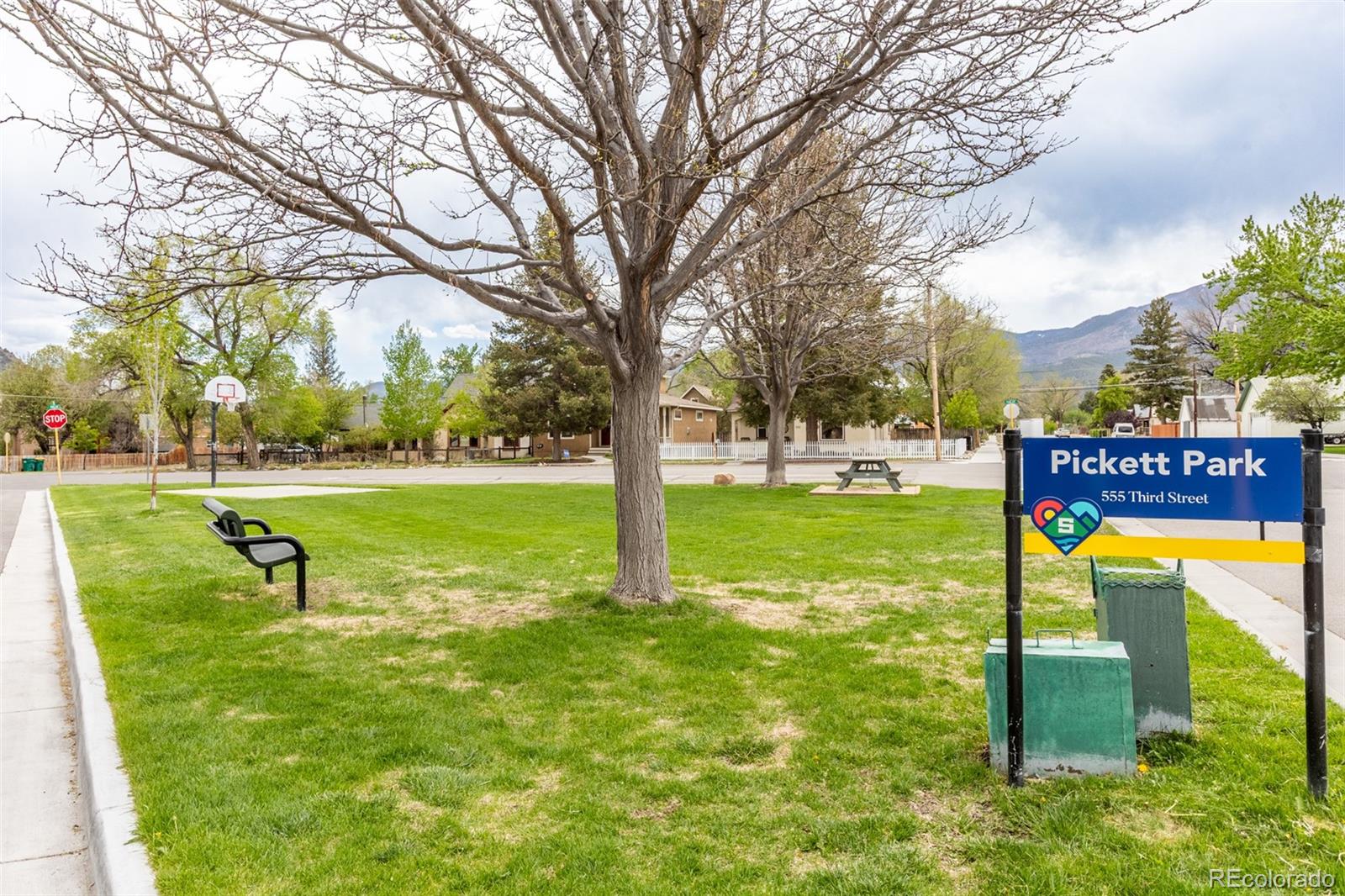 MLS Image #37 for 548 e third street,salida, Colorado