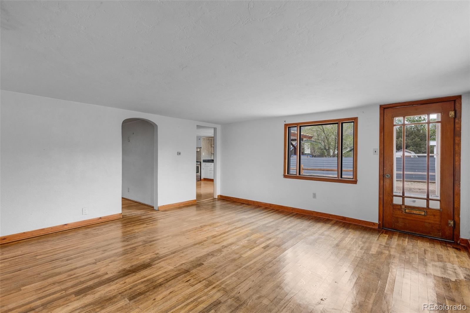 MLS Image #9 for 548 e third street,salida, Colorado