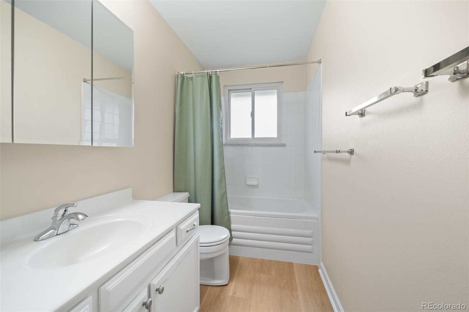MLS Image #13 for 2985 s eaton street,denver, Colorado