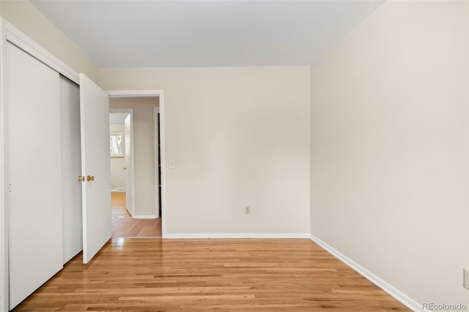 MLS Image #16 for 2985 s eaton street,denver, Colorado