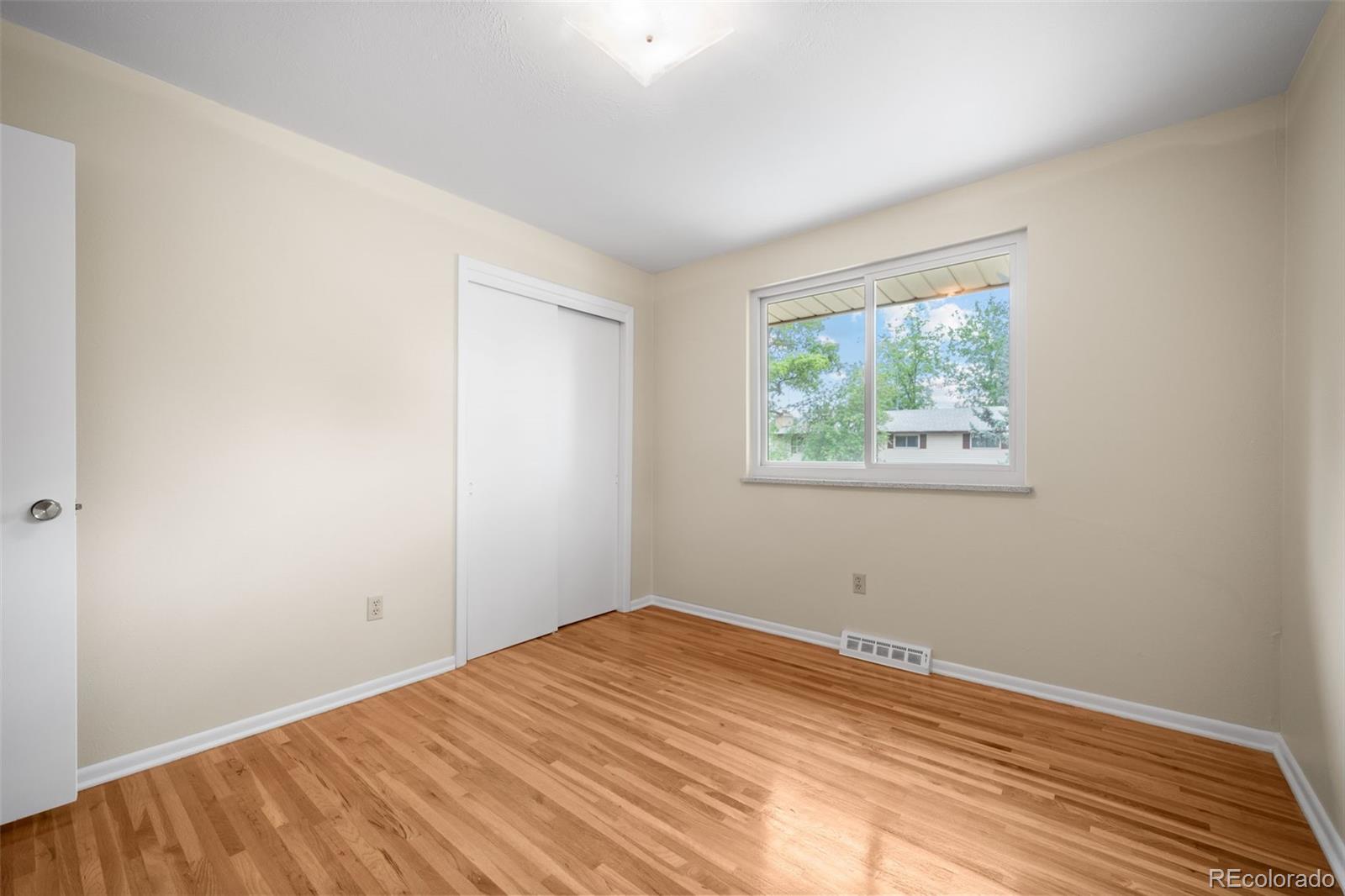 MLS Image #18 for 2985 s eaton street,denver, Colorado