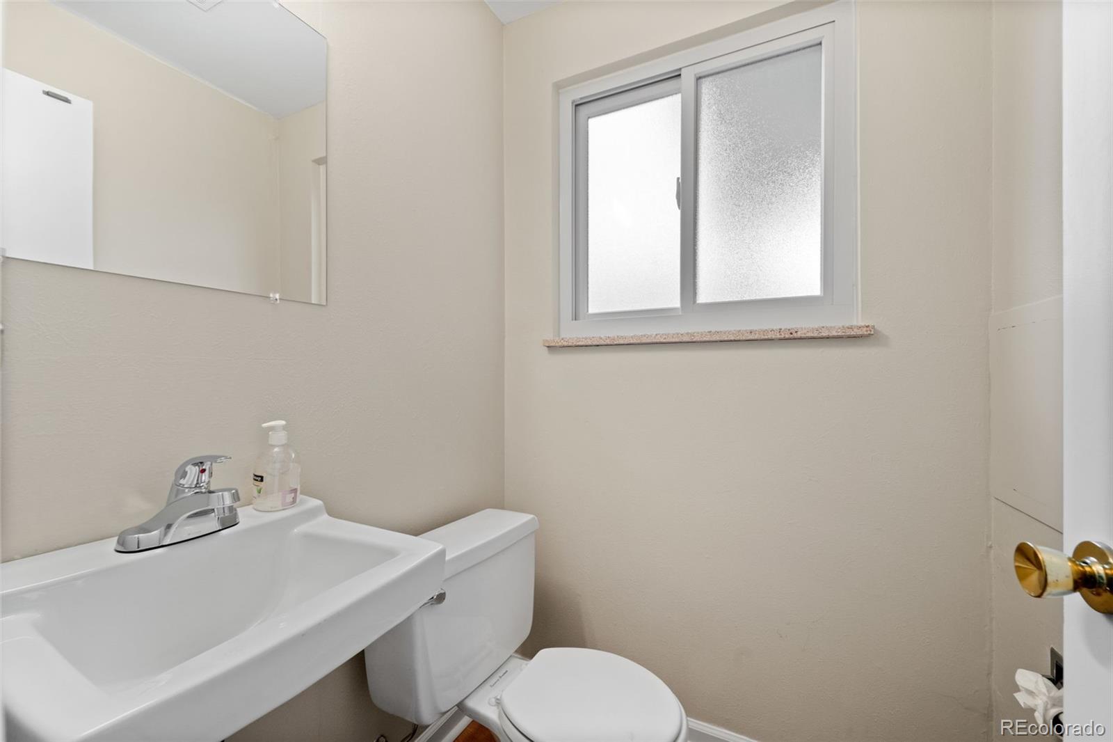 MLS Image #30 for 2985 s eaton street,denver, Colorado