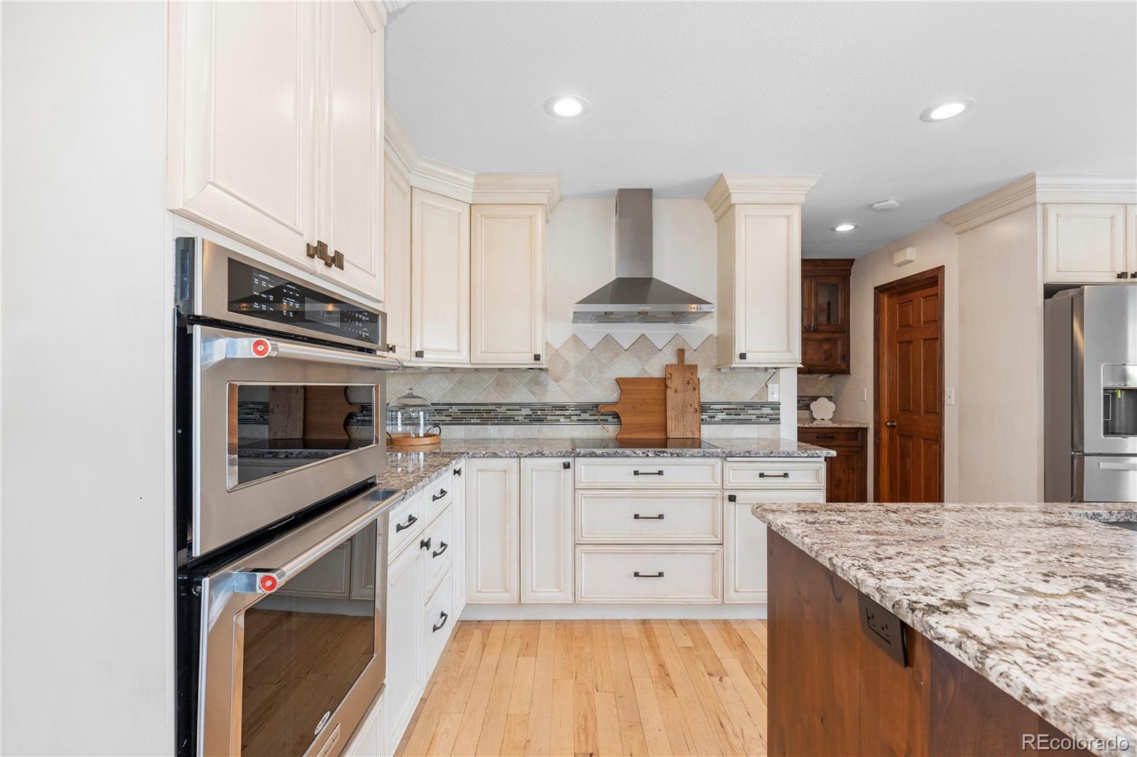 MLS Image #11 for 6367  arapahoe court,parker, Colorado