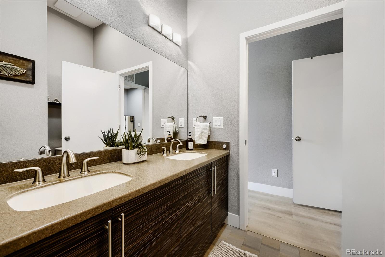 MLS Image #15 for 2805 w 52nd avenue,denver, Colorado