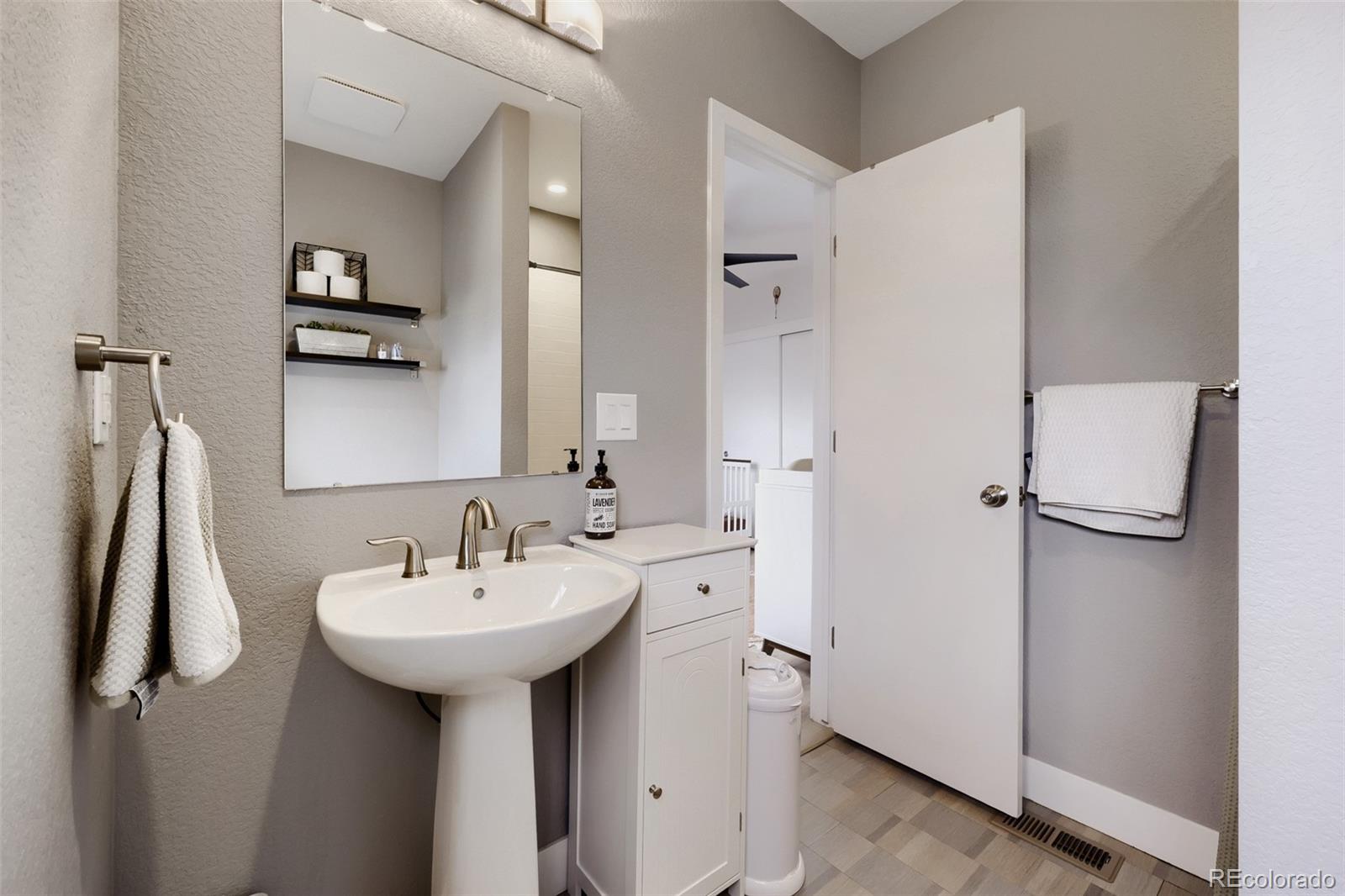 MLS Image #19 for 2805 w 52nd avenue,denver, Colorado
