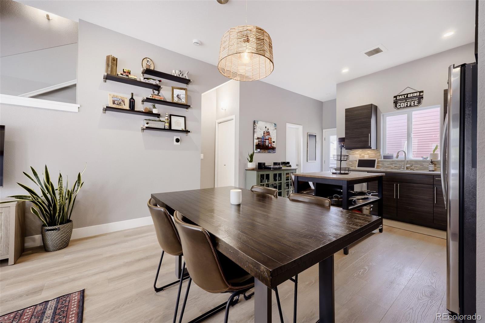 MLS Image #6 for 2805 w 52nd avenue,denver, Colorado